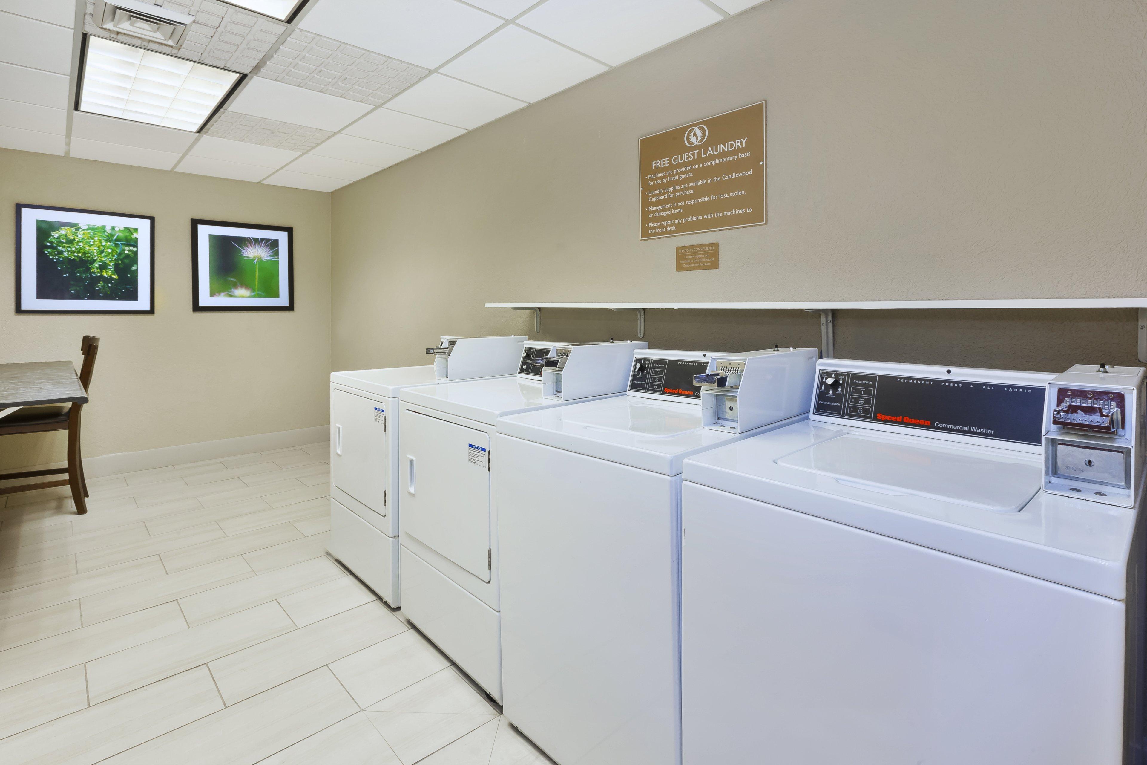 Candlewood Suites Grand Rapids Airport By Ihg Cascade Exterior photo