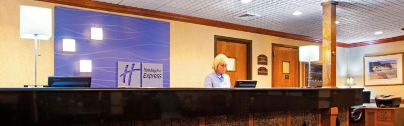 Candlewood Suites Grand Rapids Airport By Ihg Cascade Exterior photo