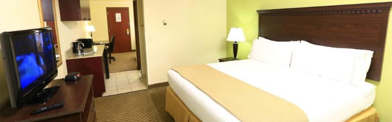 Candlewood Suites Grand Rapids Airport By Ihg Cascade Exterior photo